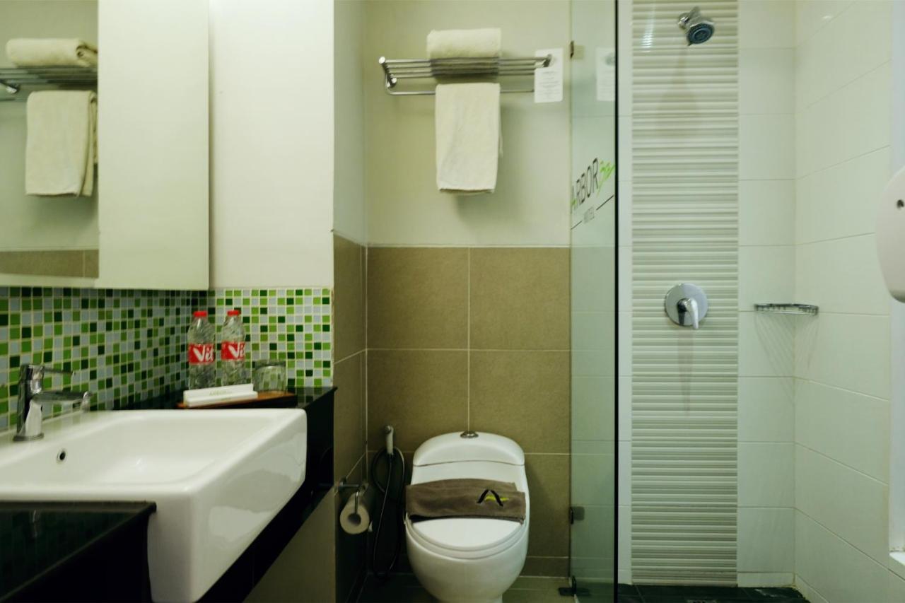 Arbor Biz Hotel Макасар Экстерьер фото